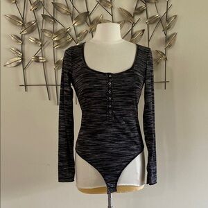 Adore Me Black and Gray Buttoned Long Sleeve Bodysuit